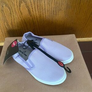 “New Arrivals” brand-new children’s toddler girls Activ pro slip-on sneakers.